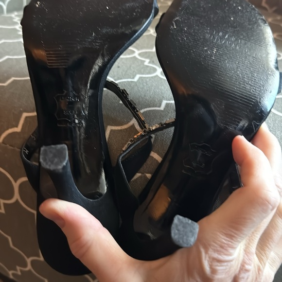 StuartWeitzman Size 9. Black and silver sandals - Picture 4 of 8